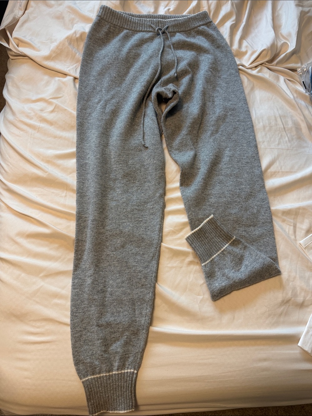 Gigi C Gray Knit Jogger Sweatpants with Drawstring Waist